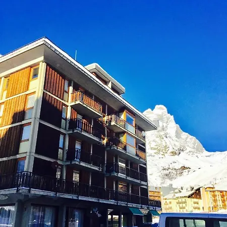 Easy Breuil-Cervinia
